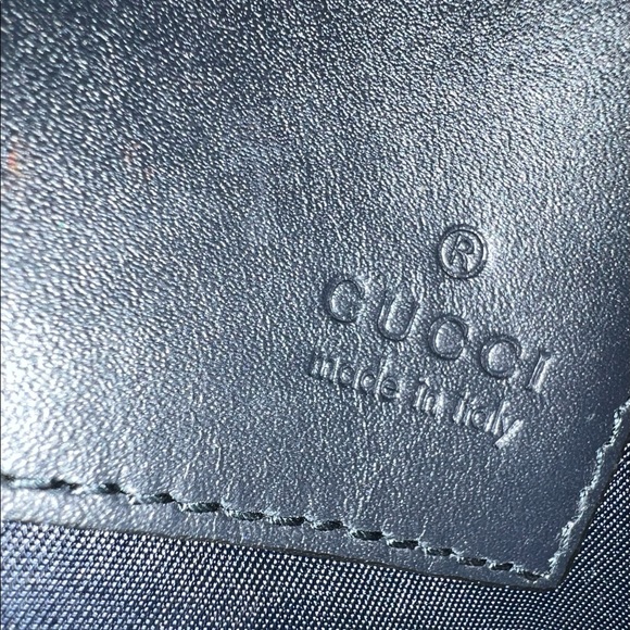 🌼SOLD🌼🌸Gucci Blooms Zip Wrislet Pouch🌸 - Picture 8 of 17